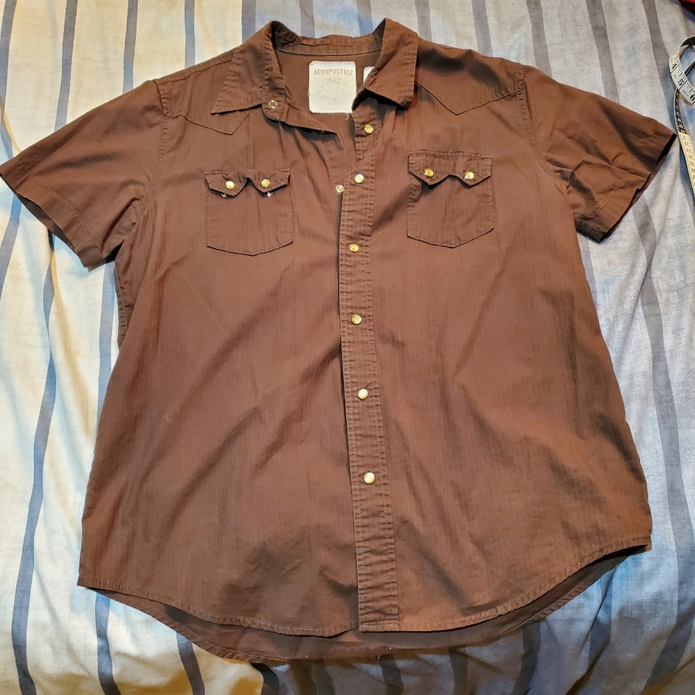 Aeropostale snap button short sleeve shirt brown